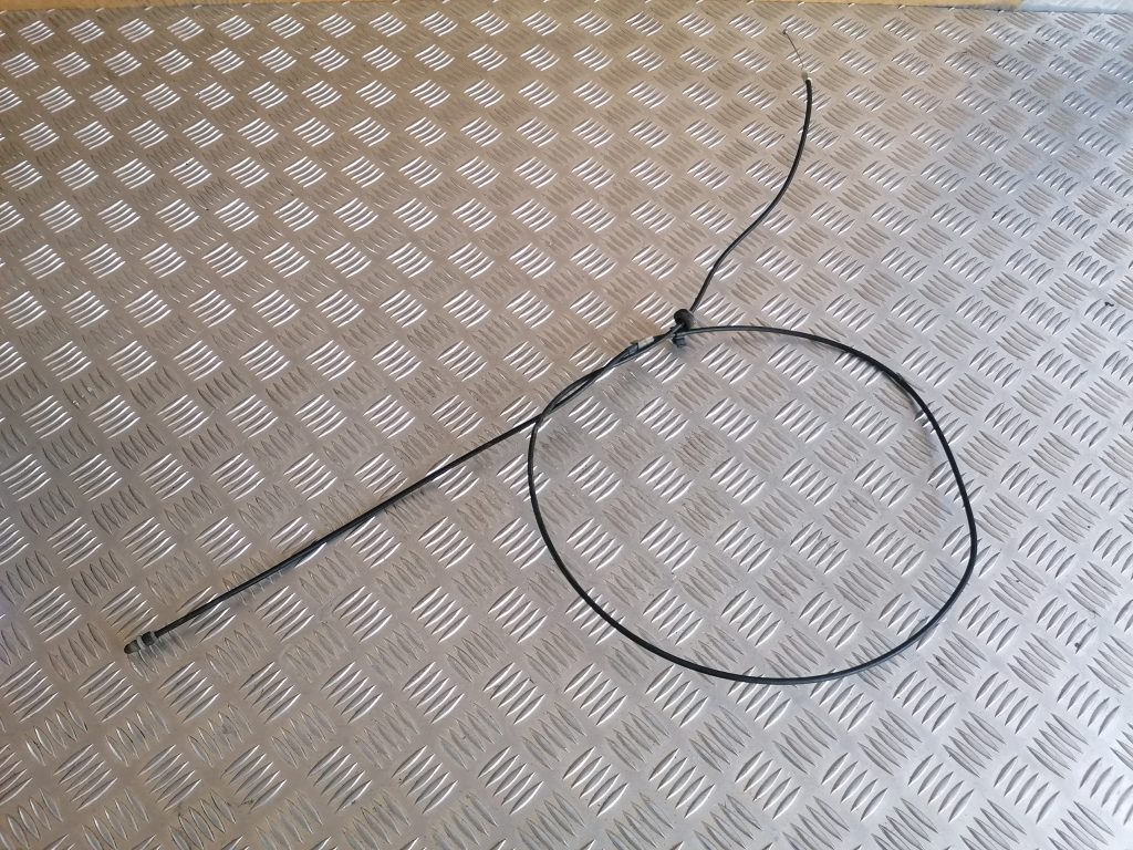 Pārsega slēdzenes trose priekš CITROEN C-CROSSER 2009