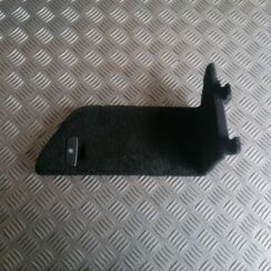 Bagāžnieka nodalījuma sānu apdares lūka priekš VOLVO XC70 2007