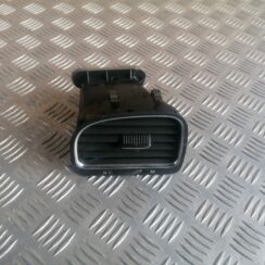 Mērinstrumentu paneļa gaisa vads, pa kreisi priekš VW GOLF VARIANT 2012