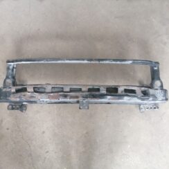 Priekšējā bufera pastiprinātājs priekš VW GOLF VARIANT 2012