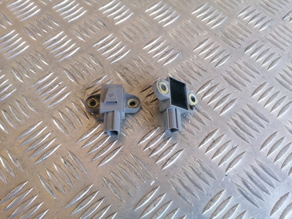 Drošības spilvena trieciensensors priekš VW GOLF VARIANT 2012 1 Drošības spilvena trieciensensors priekš VW GOLF VARIANT 2012