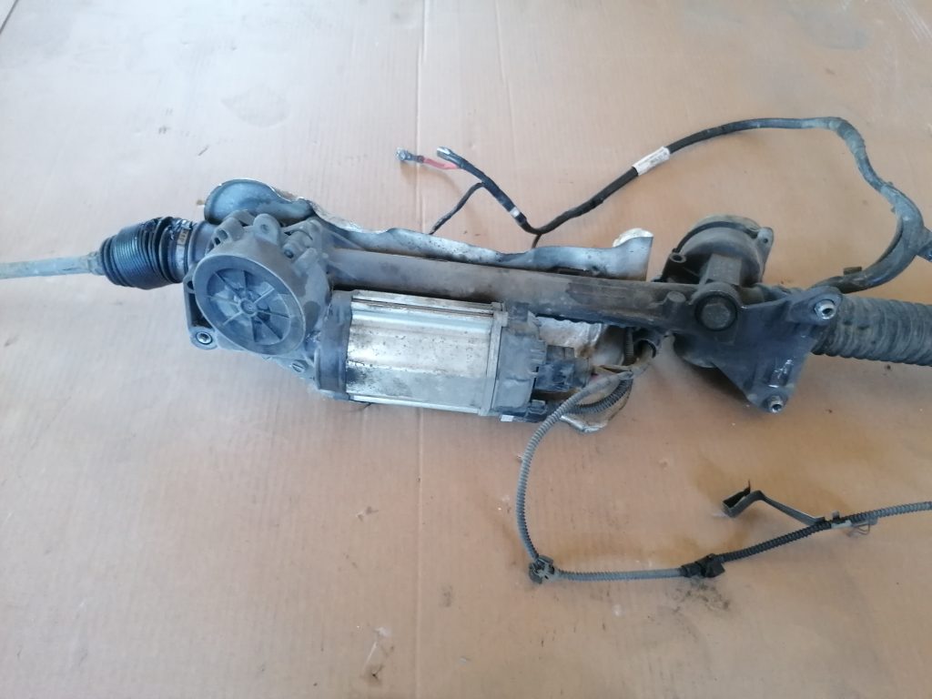 Stūres mehānisms priekš VW GOLF VARIANT 2012