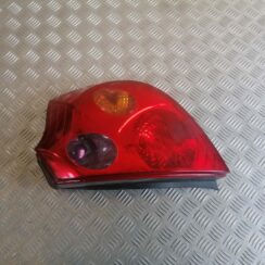 Aizmugurējais labais lukturis priekš KIA CEED 2007