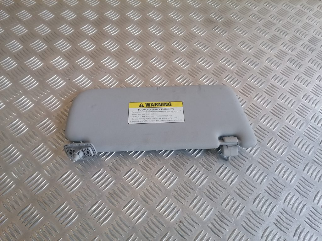 Saules aizsargs priekš KIA CEED 2007 2 Saules aizsargs priekš KIA CEED 2007