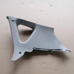 Bagažnieka nodalījuma statnes apdare priekš KIA CEED 2007