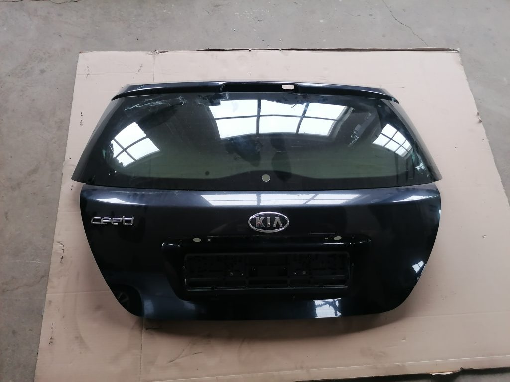 Bagāžnieka vāks priekš KIA CEED 2007