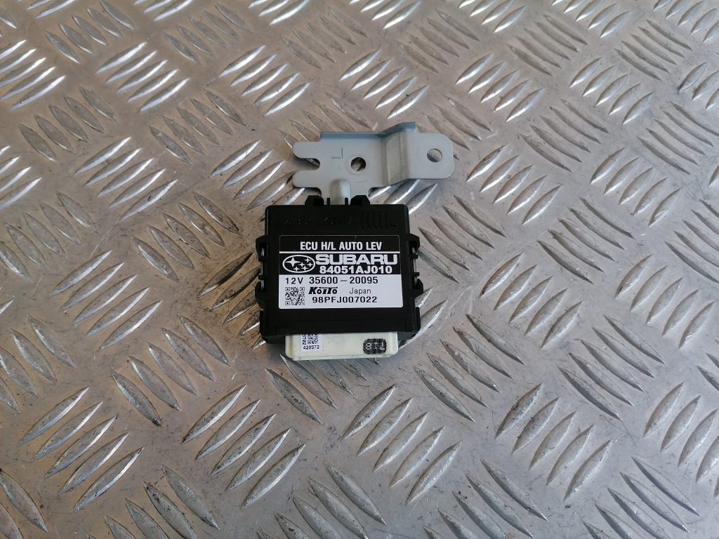 Gaismas vadības bloks priekš SUBARU LEGACY 2009 1 Gaismas vadības bloks priekš SUBARU LEGACY 2009