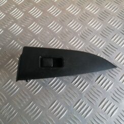 Pasažiera durvju slēdža pogas priekš SUBARU LEGACY 2009