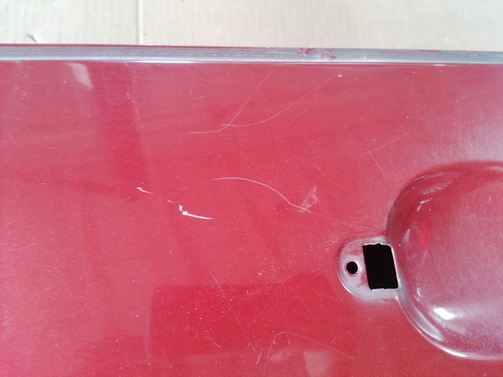 Aizmugurējās kreisās durvis priekš VW GOLF IV 1999