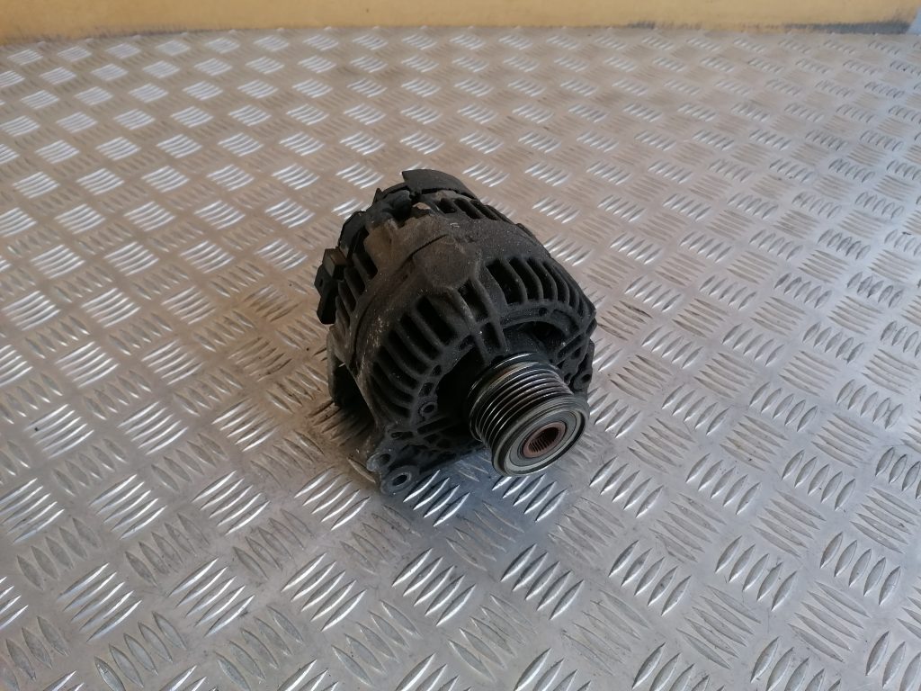 Ģenerators priekš VW GOLF IV 1999