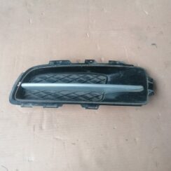 Bufera reste priekš BMW X5 E70 2006-2013