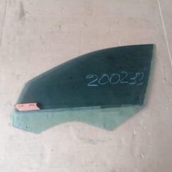 Priekšējo kreiso durvju stikls priekš BMW F10