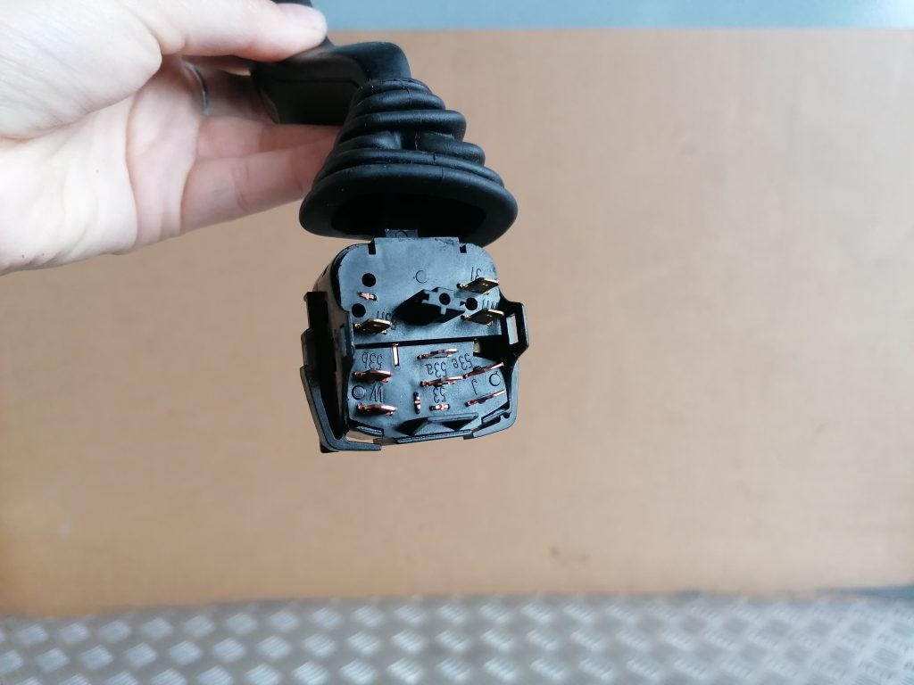 Stikla tīrītāja slēdzis priekš OPEL ASTRA 2002