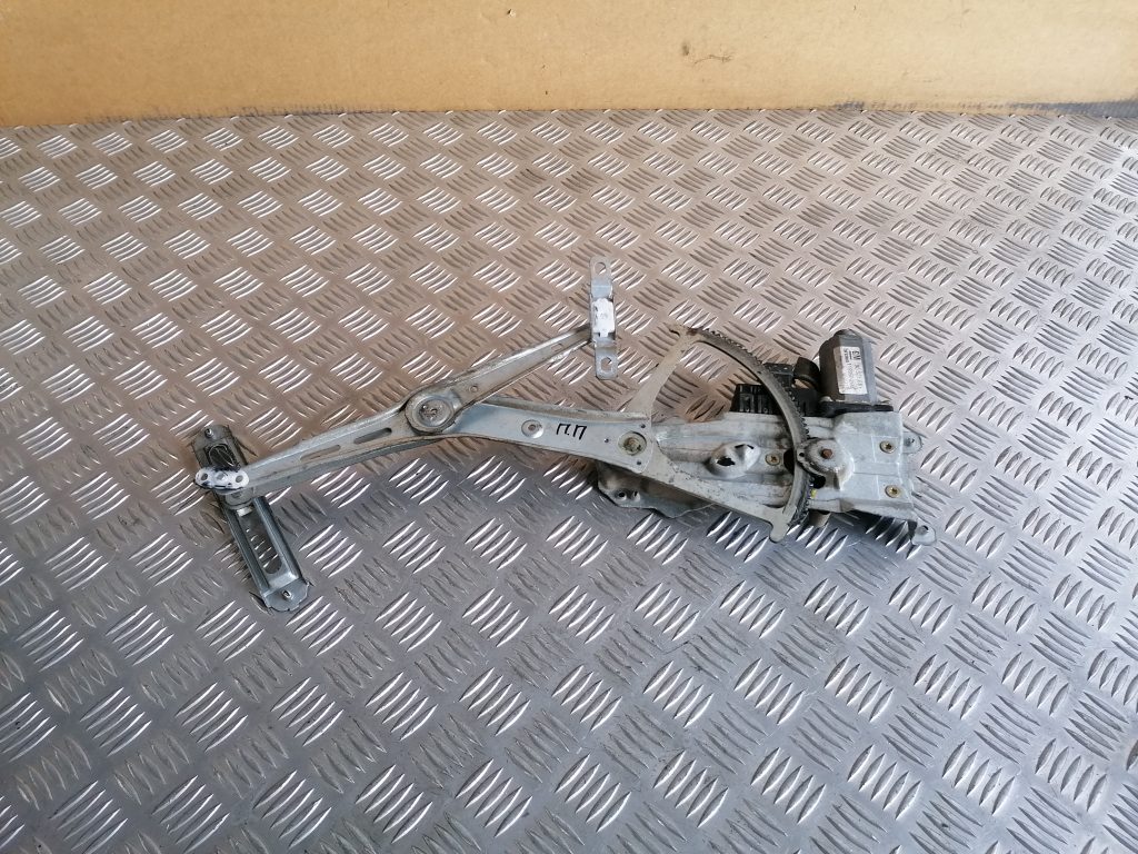 Stikla pacelšanas mehānisms priekšējais labais priekš OPEL ASTRA 2002