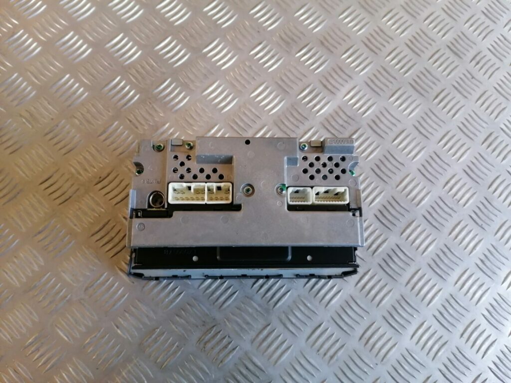 CD/DVD/Navigācijas bloks priekš TOYOTA AVENSIS 2007