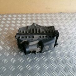 Gaisa filtra korpuss priekš TOYOTA AVENSIS 2007