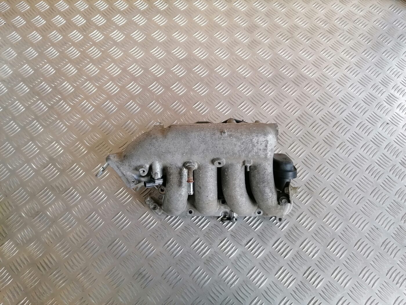 Ieplūdes kolektors priekš HONDA ACCORD 2007 YR562P