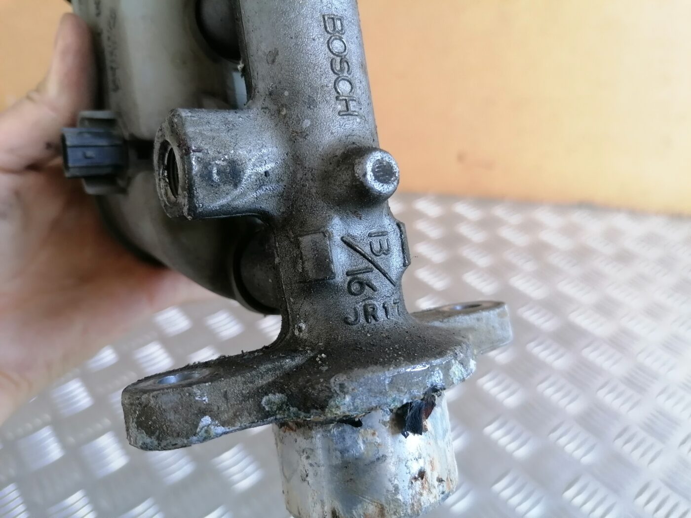 Bremžu pastiprinātāja galvenais cilindrs priekš HONDA ACCORD 2007 YR562P