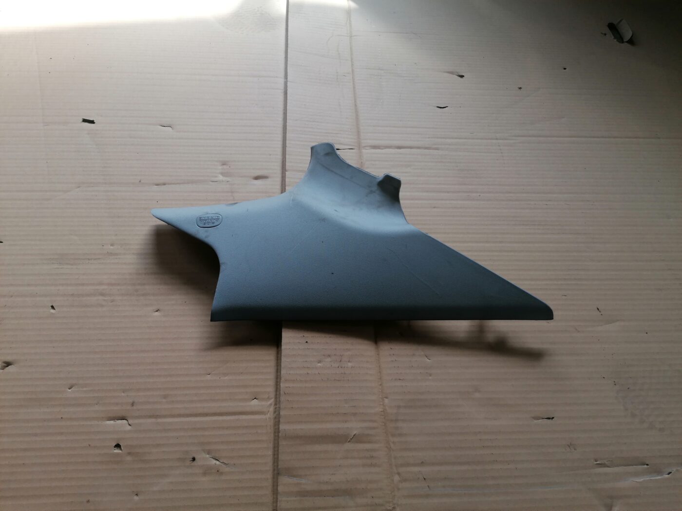 Aizmugurējas salona statnes apdare priekš HONDA ACCORD 2007 YR562P