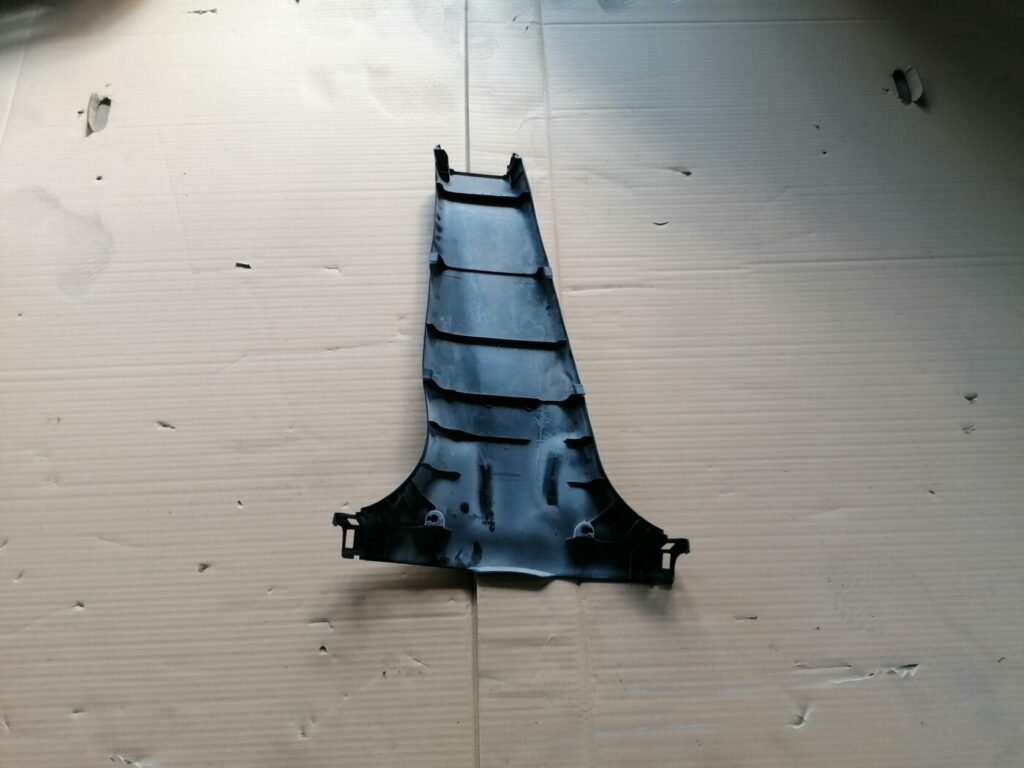 Vidējas salona statnes apdare priekš HONDA ACCORD 2007 YR562P