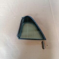 Labo durvju stūra stikls priekš HONDA ACCORD 2007 YR562P