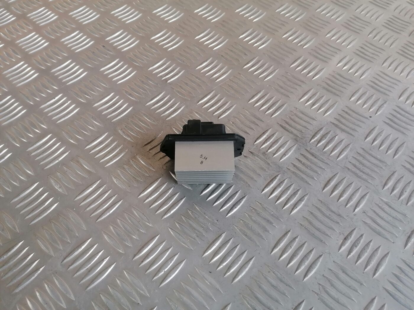 Salona ventilatora rezistors priekš HONDA CR-V 2006