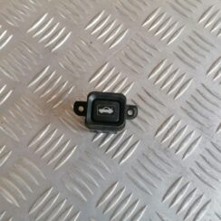 Bagāžnieka vāka atvēršanas rokturis/poga priekš HONDA CR-V 2006