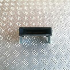 Mantu glabāšanas nodalījums centrā priekš HONDA CR-V 2006