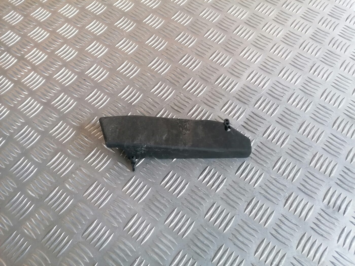 Salona plastmasa priekš HONDA CR-V 2006