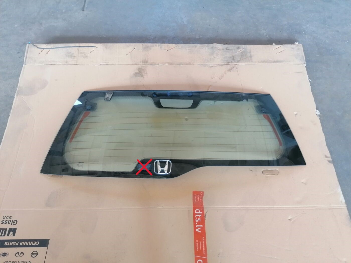 Aizmugures stikls priekš HONDA CR-V 2006 1 Aizmugures stikls priekš HONDA CR-V 2006