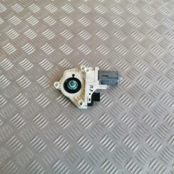 Elektrisko stiklu motors priekš AUDI A6 2008