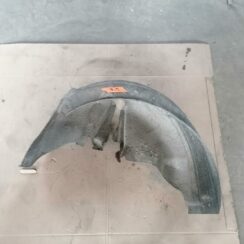 Aizmugurējais labais paspārns priekš AUDI A6 2008