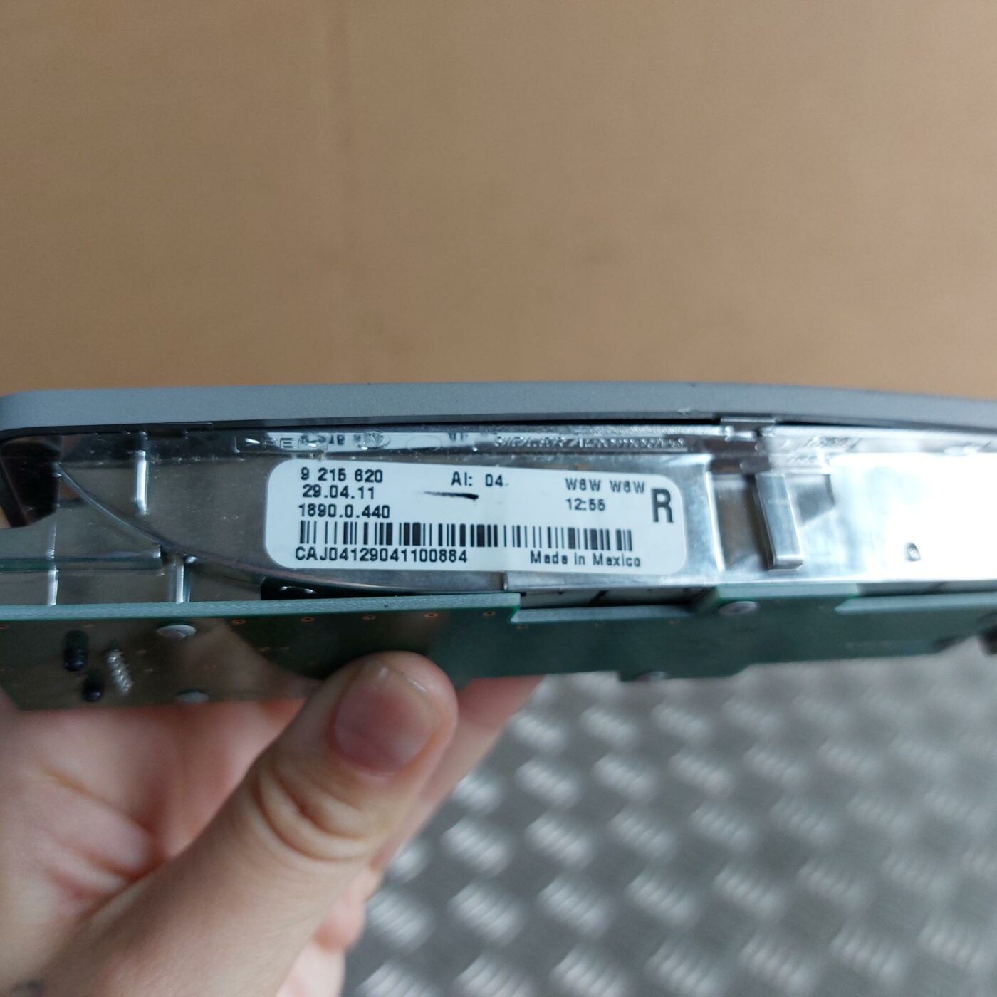 Aizmugurējo sēdvietu apgaismojums priekš BMW 520D F11 2011 TOURING