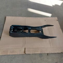 Centrālās konsoles apdares lielākā daļa priekš BMW 520D F11 2011 TOURING