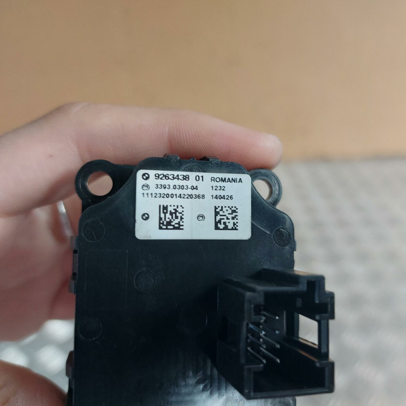 Dzinēja START/STOP poga priekš BMW 520D F11 2011 TOURING 4 Dzinēja START/STOP poga priekš BMW 520D F11 2011 TOURING