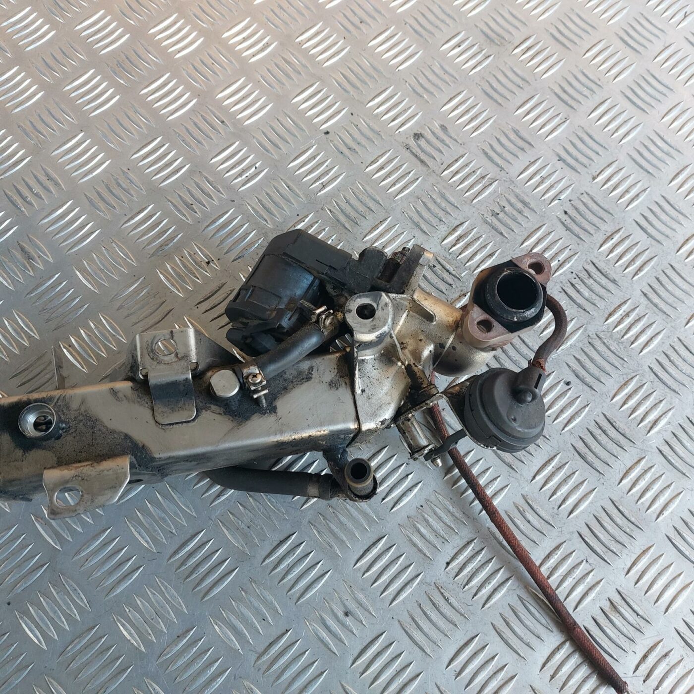 EGR vārsta dzesētājs priekš BMW 520D F11 2011 TOURING