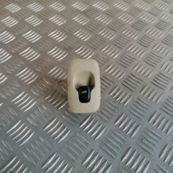 Stikla pacelšanas poga priekš VOLVO S80 2004