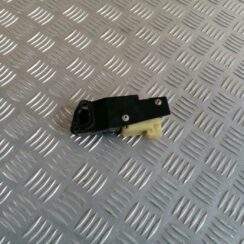 Degvielas tvertnes vāka slēdzene priekš VOLVO S80 2004