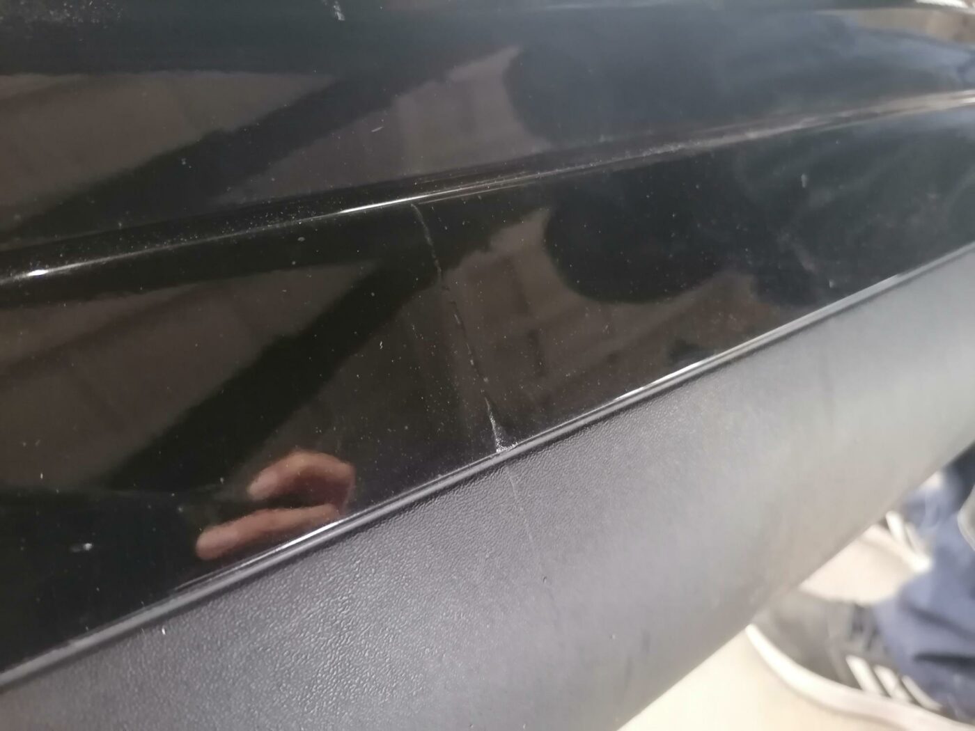 Aizmugures buferis priekš VOLVO S80 2004 4 Aizmugures buferis priekš VOLVO S80 2004