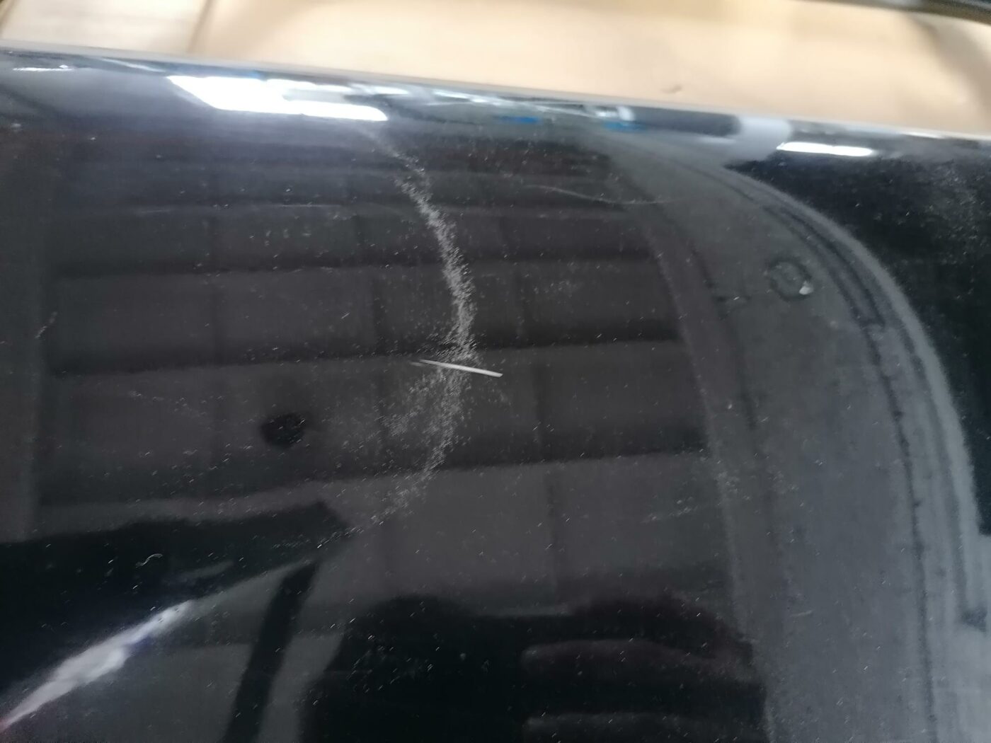 Aizmugurējās labās durvis priekš VOLVO S80 2004 2 Aizmugurējās labās durvis priekš VOLVO S80 2004