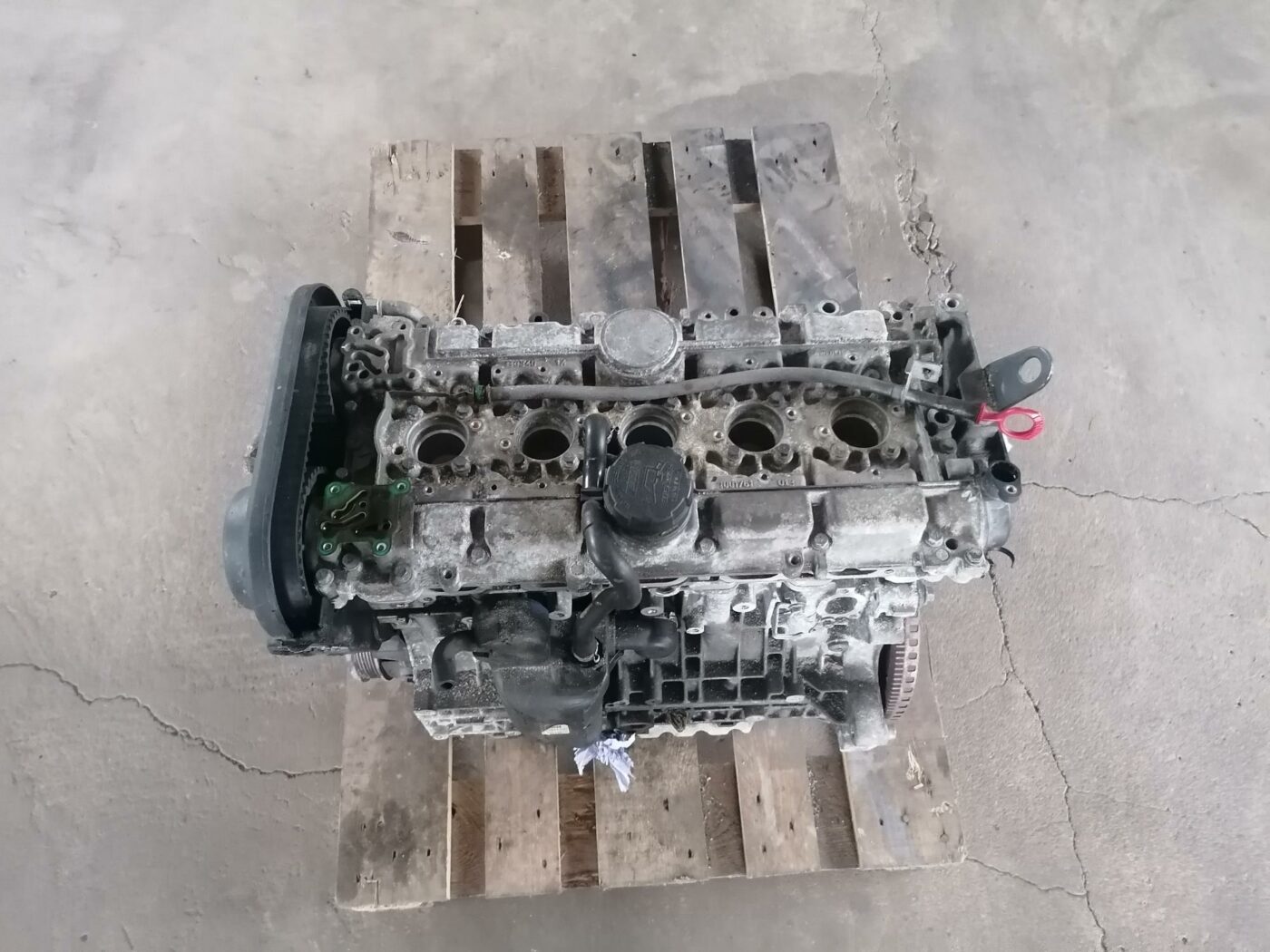 Dzinējs priekš VOLVO S80 2004 1 Dzinējs priekš VOLVO S80 2004