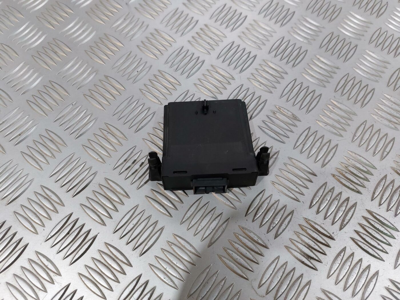 GATEWAY vadības bloks priekš VW JETTA 2008 2 GATEWAY vadības bloks priekš VW JETTA 2008