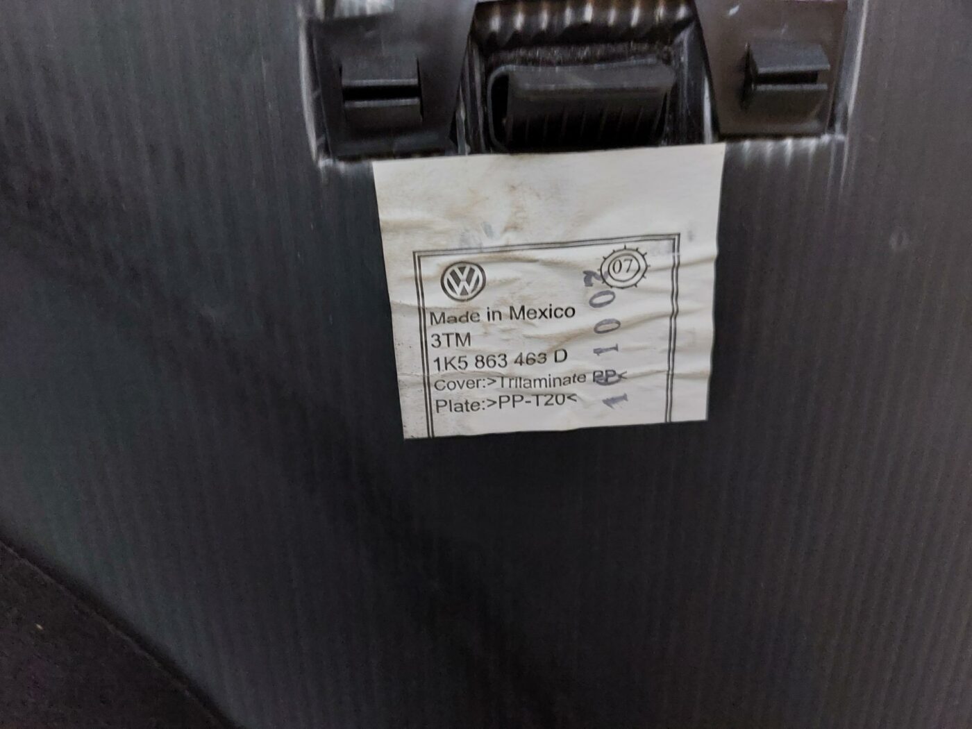 Bagāžnieka grīda priekš VW JETTA 2008 3 Bagāžnieka grīda priekš VW JETTA 2008