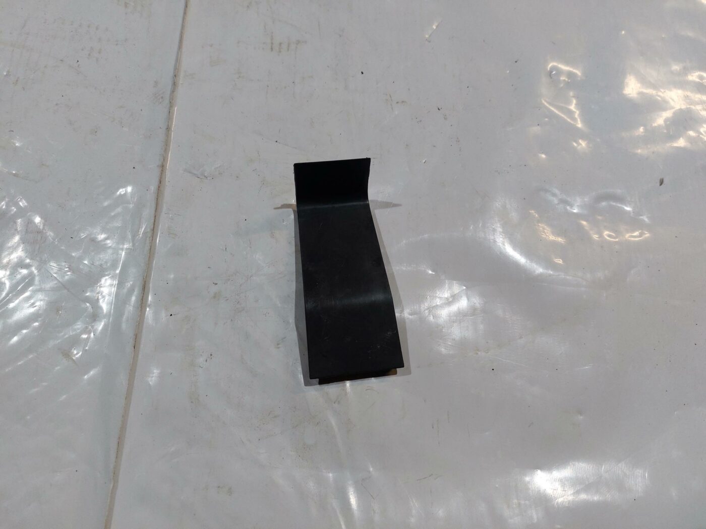 Salona plastmasa priekš VW JETTA 2008 1 Salona plastmasa priekš VW JETTA 2008