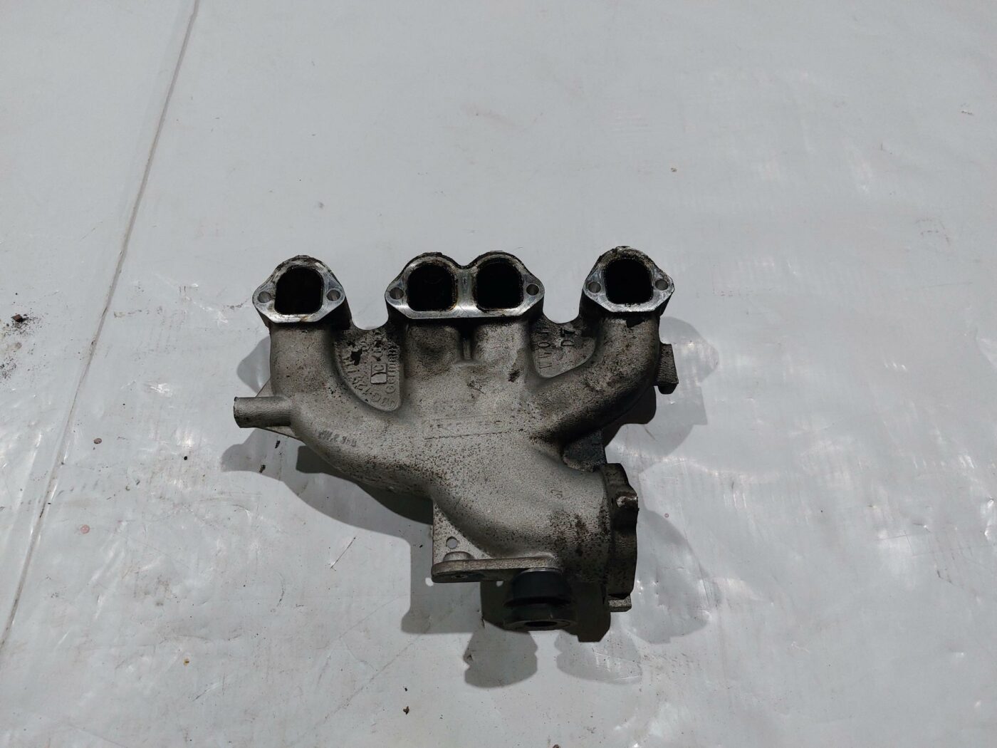 Ieplūdes kolektors priekš VW JETTA 2008 1 Ieplūdes kolektors priekš VW JETTA 2008