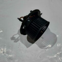 Salona ventilators priekš VW JETTA 2008