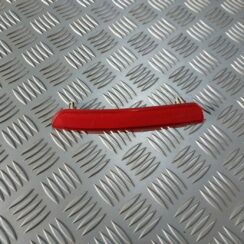 Aizmugurējais atstarotājs priekš VW JETTA 2008