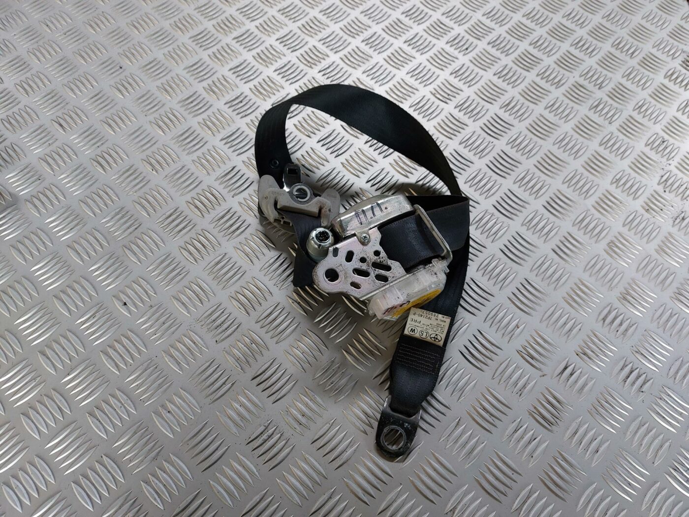 Priekšējā labā drošības josta priekš TOYOTA COROLLA VERSO 2006