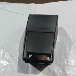 Centrālās konsoles (apdares) aizmugurēja daļa priekš TOYOTA COROLLA VERSO 2006