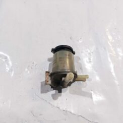 Stūres pastiprinātāja tvertne priekš TOYOTA COROLLA VERSO 2006